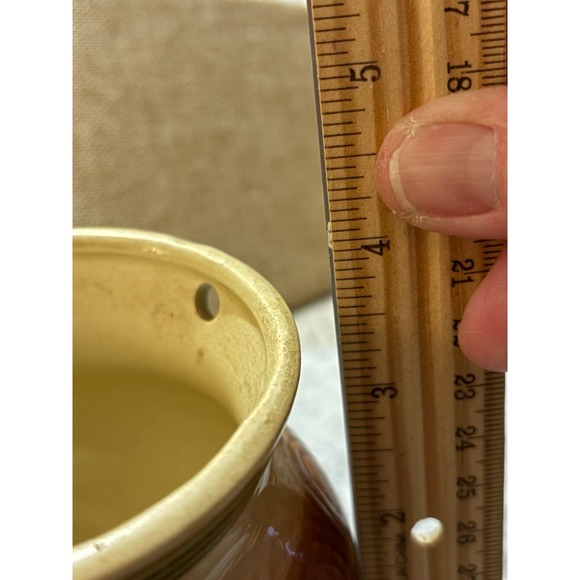 Pottery - Picture 7 of 8